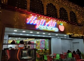 ഹാജി അലി | ഒരു പൊളപ്പൻ അനുഭവം | ജ്യൂസുകളുടെയും സാൻഡ് വിച്ചുകളുടെയും പീറ്റ്സകളുടെയും ഒരു പറുദീസ