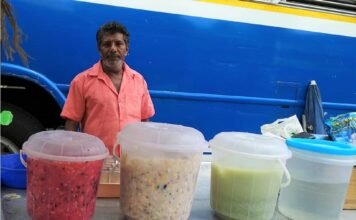 മെഹബൂബ് ഇക്കയുടെ വഴിയോരക്കട