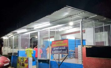 കരൂർ തെക്കേ വിളയിൽ ചിക്കൻ ഒടിയൻ, KFC യുടെ ചേട്ടൻ