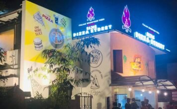 വിറകടുപ്പിലെ പിസ്സയുടെ കൊതുപ്പിക്കുന്ന രുചി