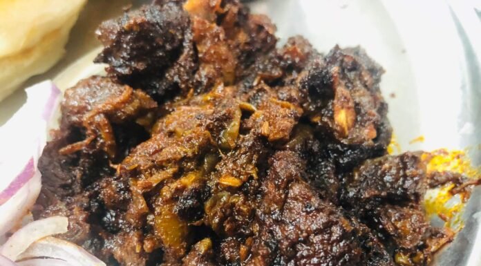 GP Hotel – കിക്കിടു ബീഫും സ്വയമ്പൻ പഴം പൊരിയും